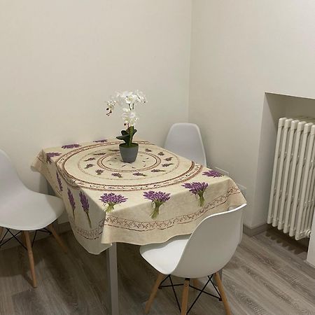 Apartament La Violetta Di Parma // Del Ducato Zewnętrze zdjęcie